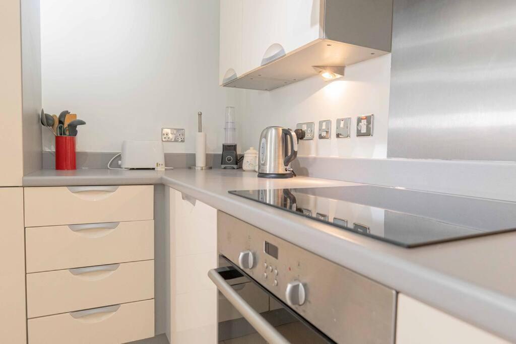 Beautiful 2 Bed In Central Birmingham: A Hidden Gem! Exteriör bild